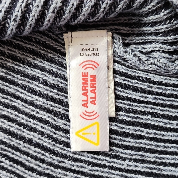 Laura Knit Sweater Top 3/4 Sleeves NWOT - Picture 9 of 10